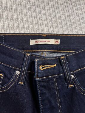 312 Shaping Slim Dark Indigo LEVI’S Jeans - Size 26 (Stretch)